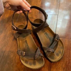 YARA BIRKENSTOCKS